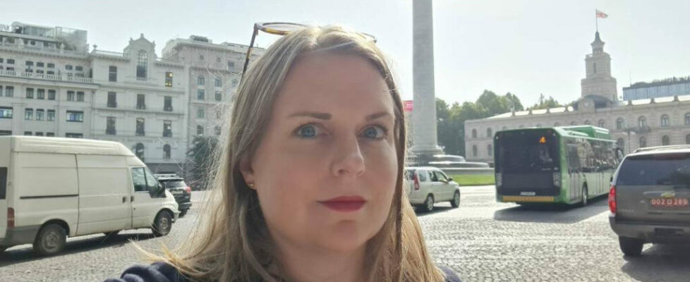 Resestipendium för research- och reportageresa i Georgien, Amanda Wollstad. 15 tkr.